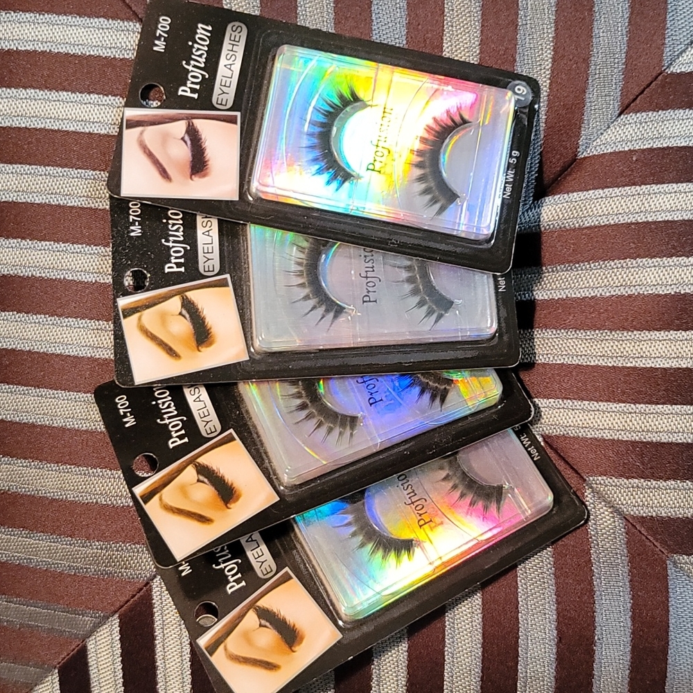 Profusion Eyelashes